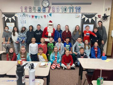 Mrs. Quinton's class with Santa