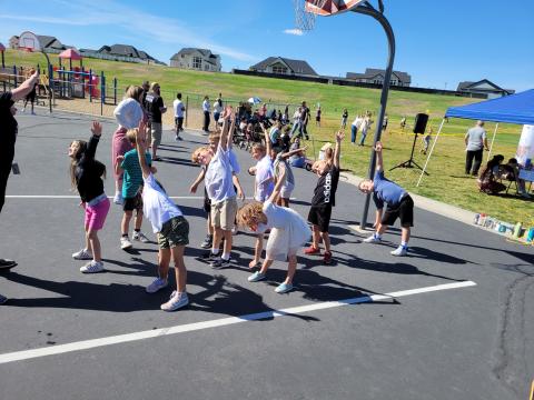 kids stretching